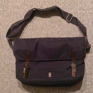 Ben Sherman messenger bag